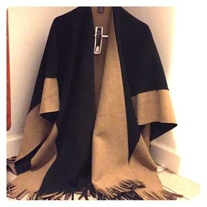 Black and Tan Reversible Colorblock Cape one size